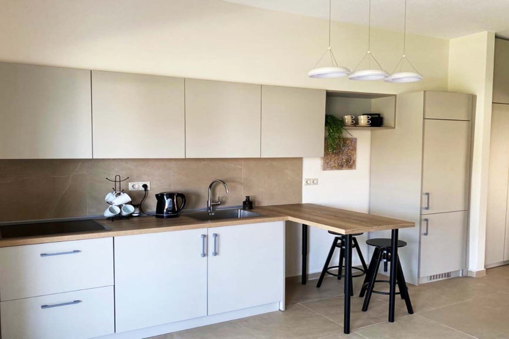 Grcka_Letovanje_Leto_2024_Aktea_rs_Halkidiki_Kasandra_Hanioti_Apartman_Inesa_10