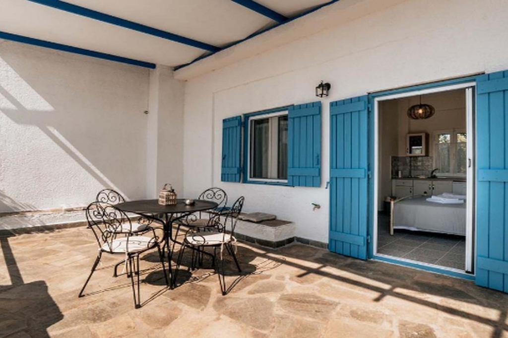 Grcka_Letovanje_Leto_2024_Aktea_rs_Halkidiki_Kasandra_Nea_Potidea_Studios_Milos_25