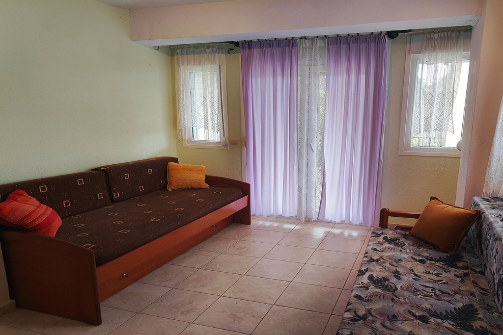 xr:d:DAF6PWBveh8:23,j:785175926443524478,t:24040308